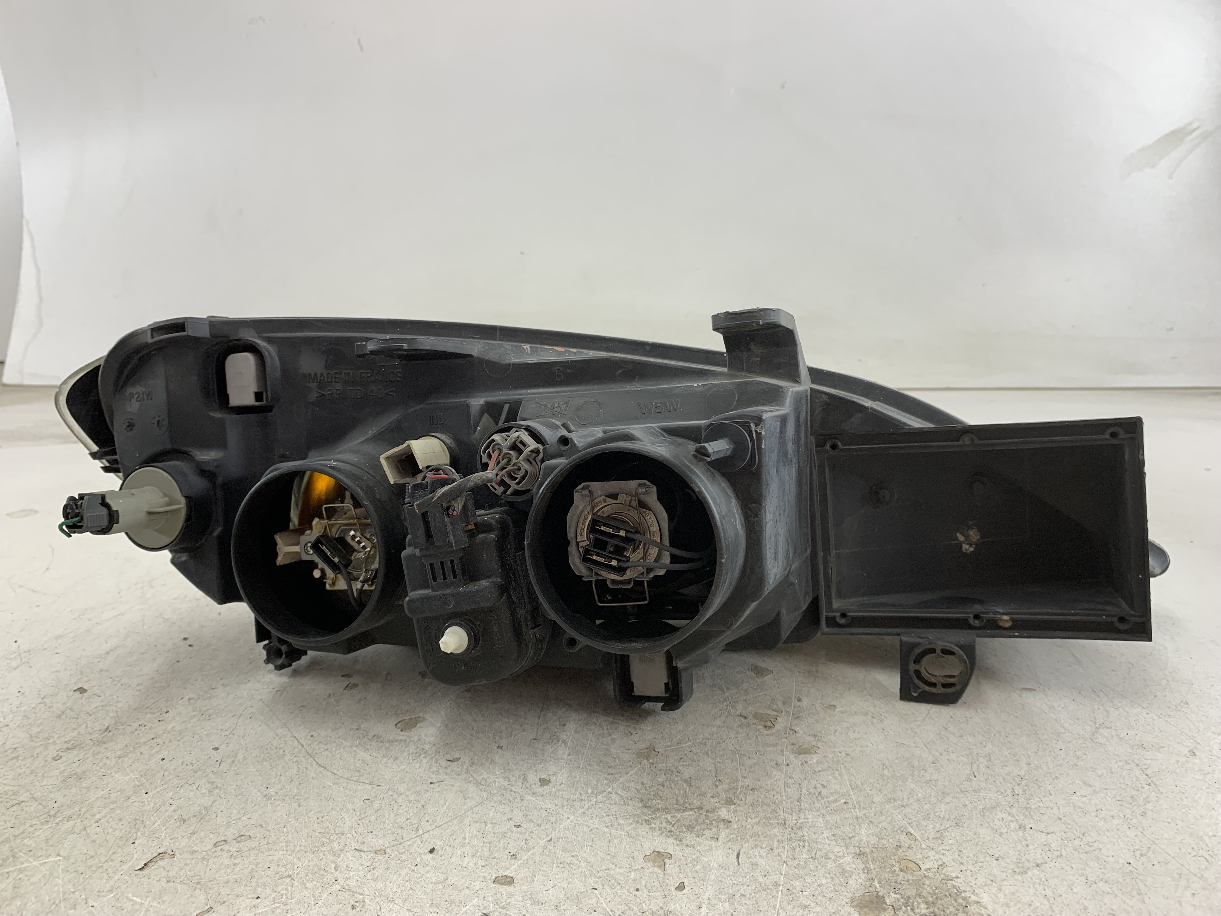 LAMPA PRZÓD LEWA NISSAN PRIMERA P11 LIFT EU 260609F602 - zdjęcie 4