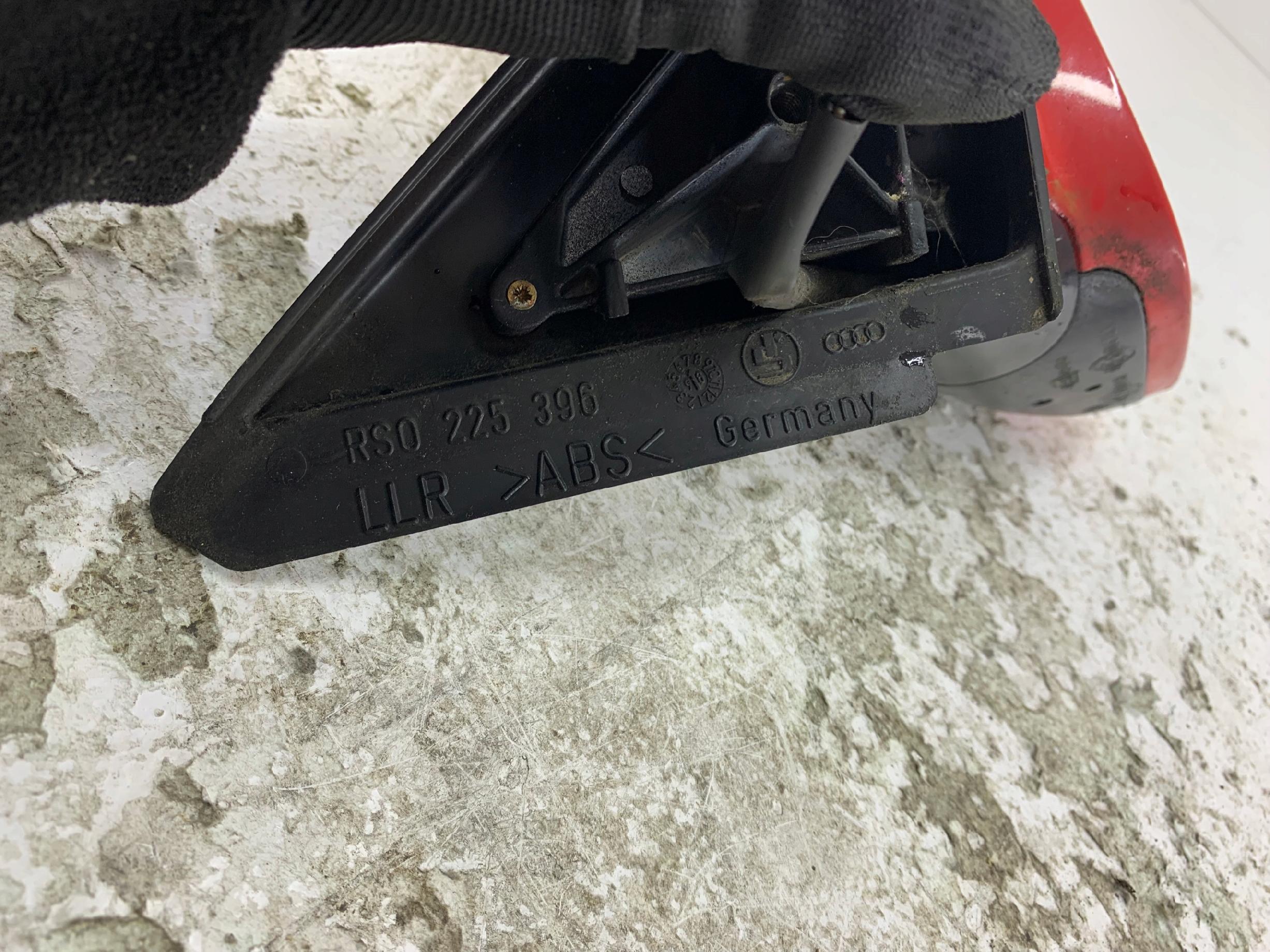 AUDI A3 8L LUSTERKO PRAWE LY3H 5 PIN - zdjęcie 7