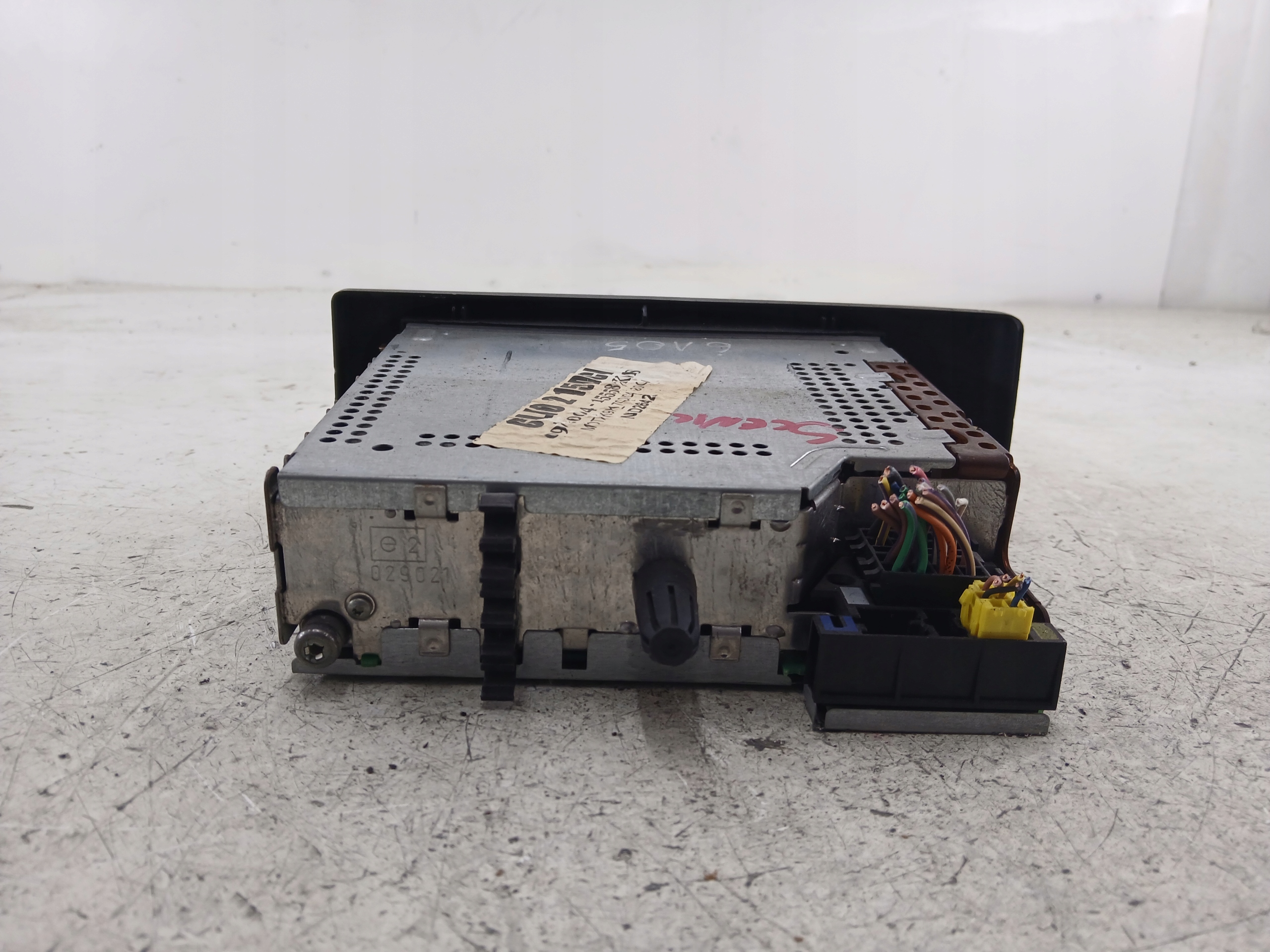RENAULT CLIO II RADIO FABRYCZNE CD 8200057681D + KOD 6105 - zdjęcie 6