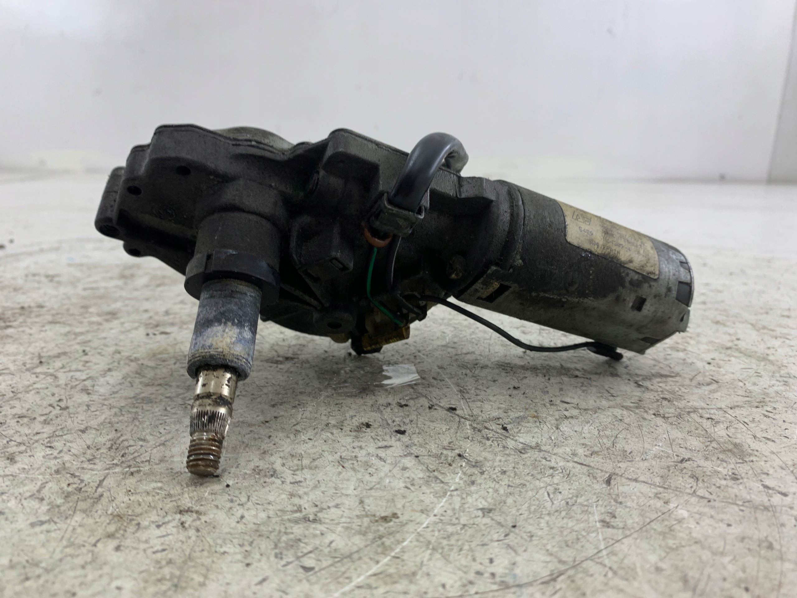 Dodatkowe zdjęcie używanej części: VW SHARAN MK1 MECHANIZM WYCIERACZEK TYŁ 7M0955713B