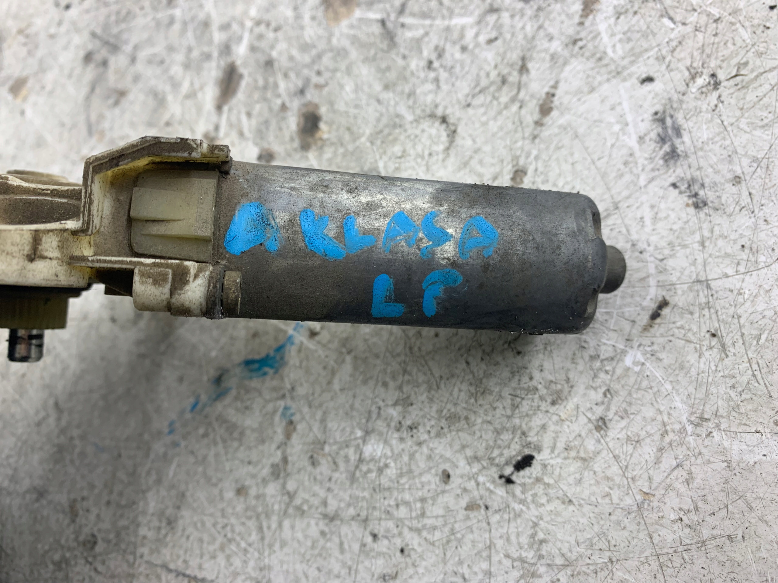 MERCEDES W168 SILNICZEK SZYBY LEWY PRZÓD 0130822016 - zdjęcie 6