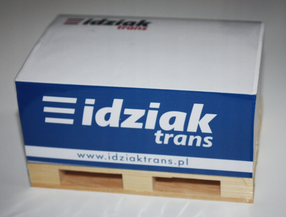 SKROBACZKI reklamowe Z LOGO nadrukiem UV kolor 100