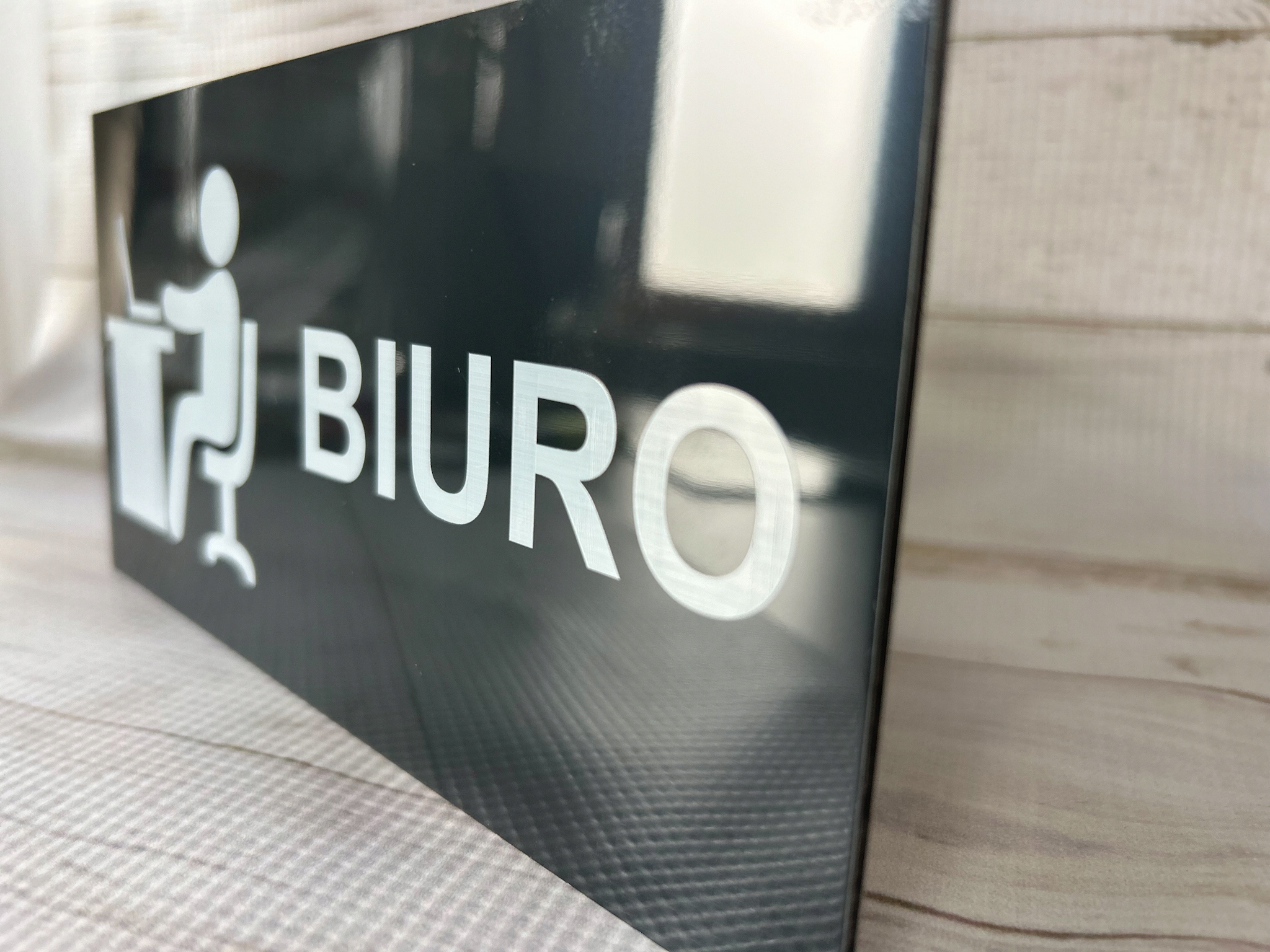 Tabliczka informacyjna ATRACYTOWA aluminiowa PRZYCHODNIA LEKARSKA NADRUK UV