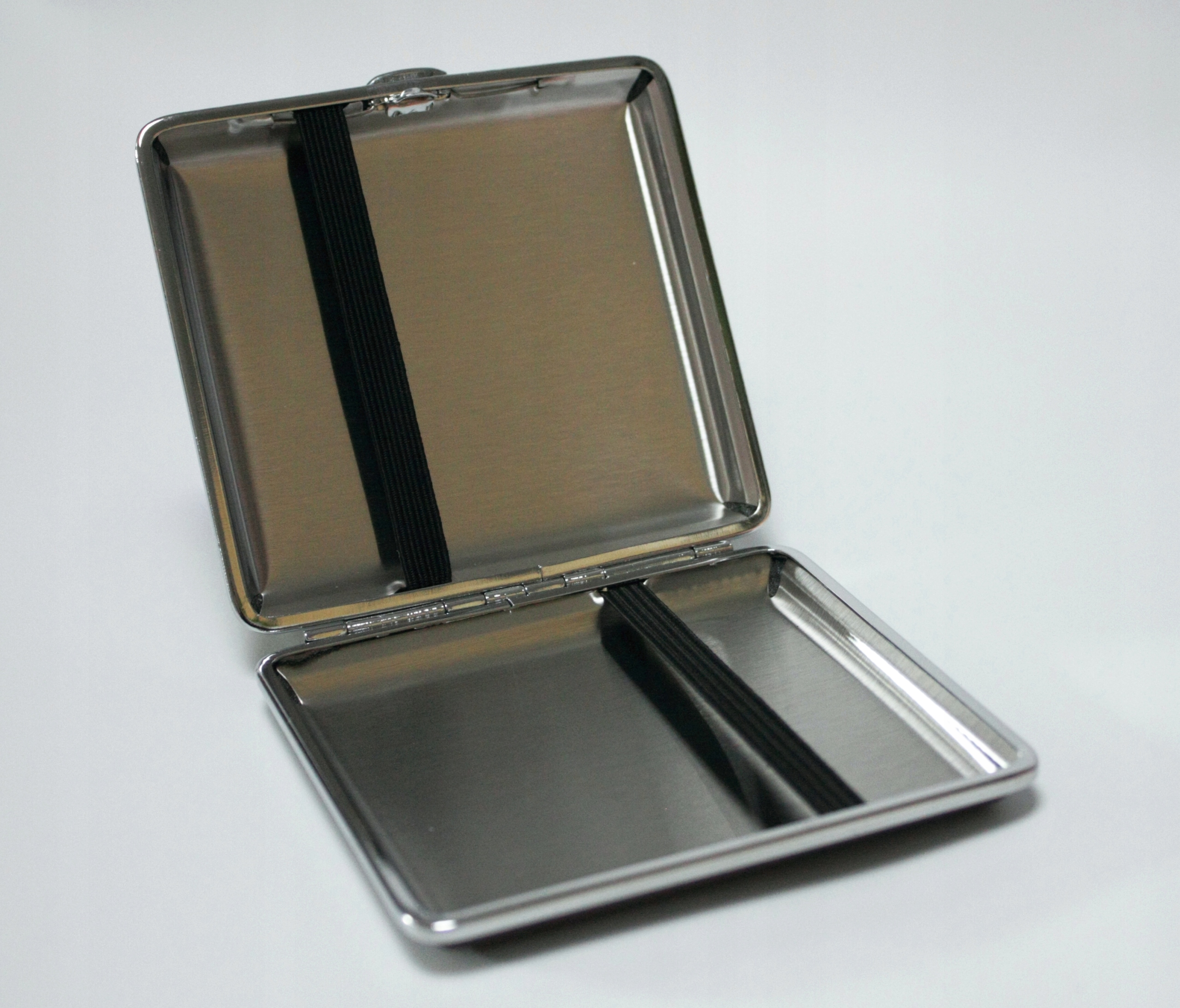 Papierośnica zamszowa GRAWEROWANA PREZENT dla niej