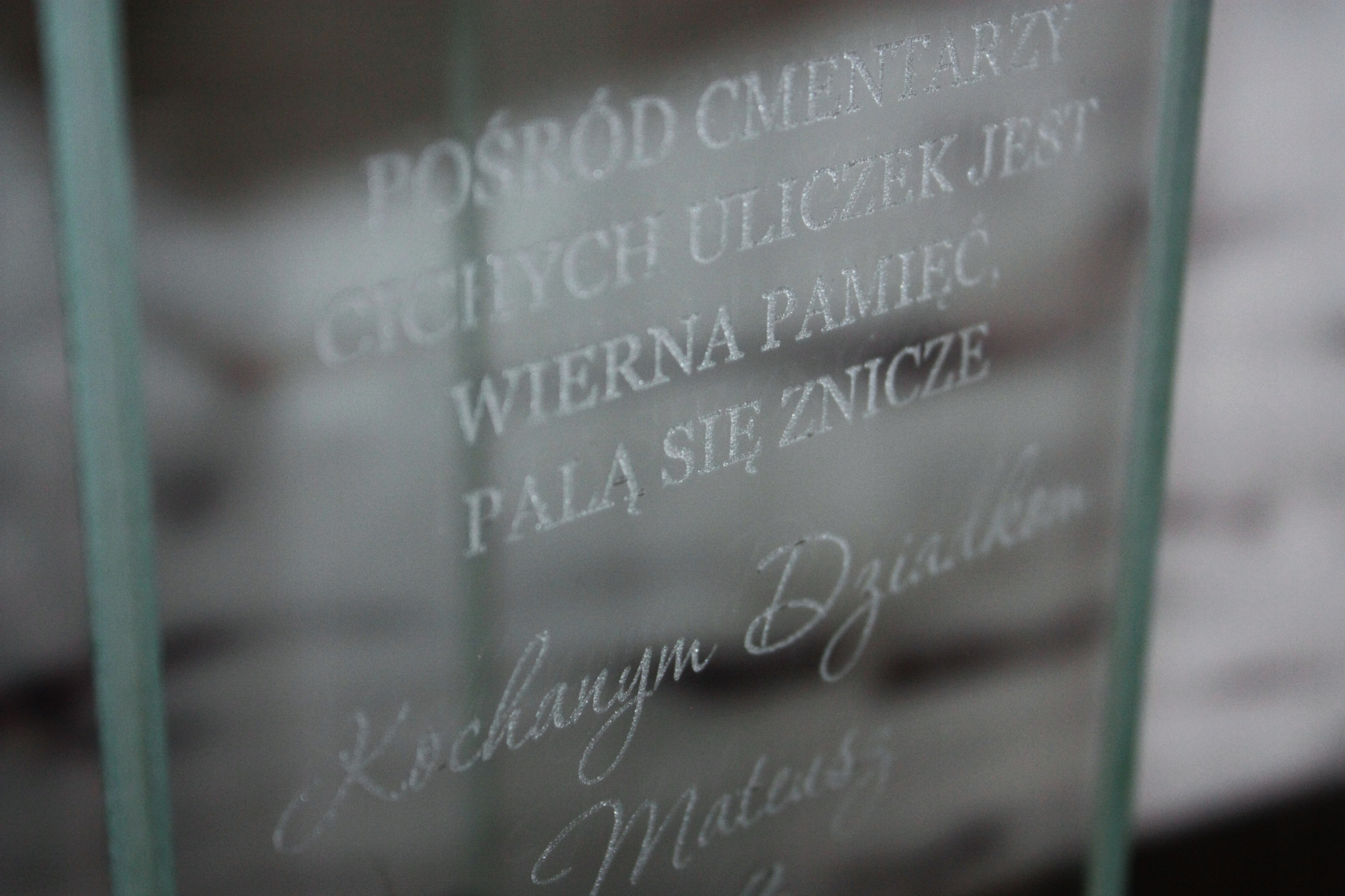 ZNICZ LAMPION aniołek LED grawer Rocznica Śmierci