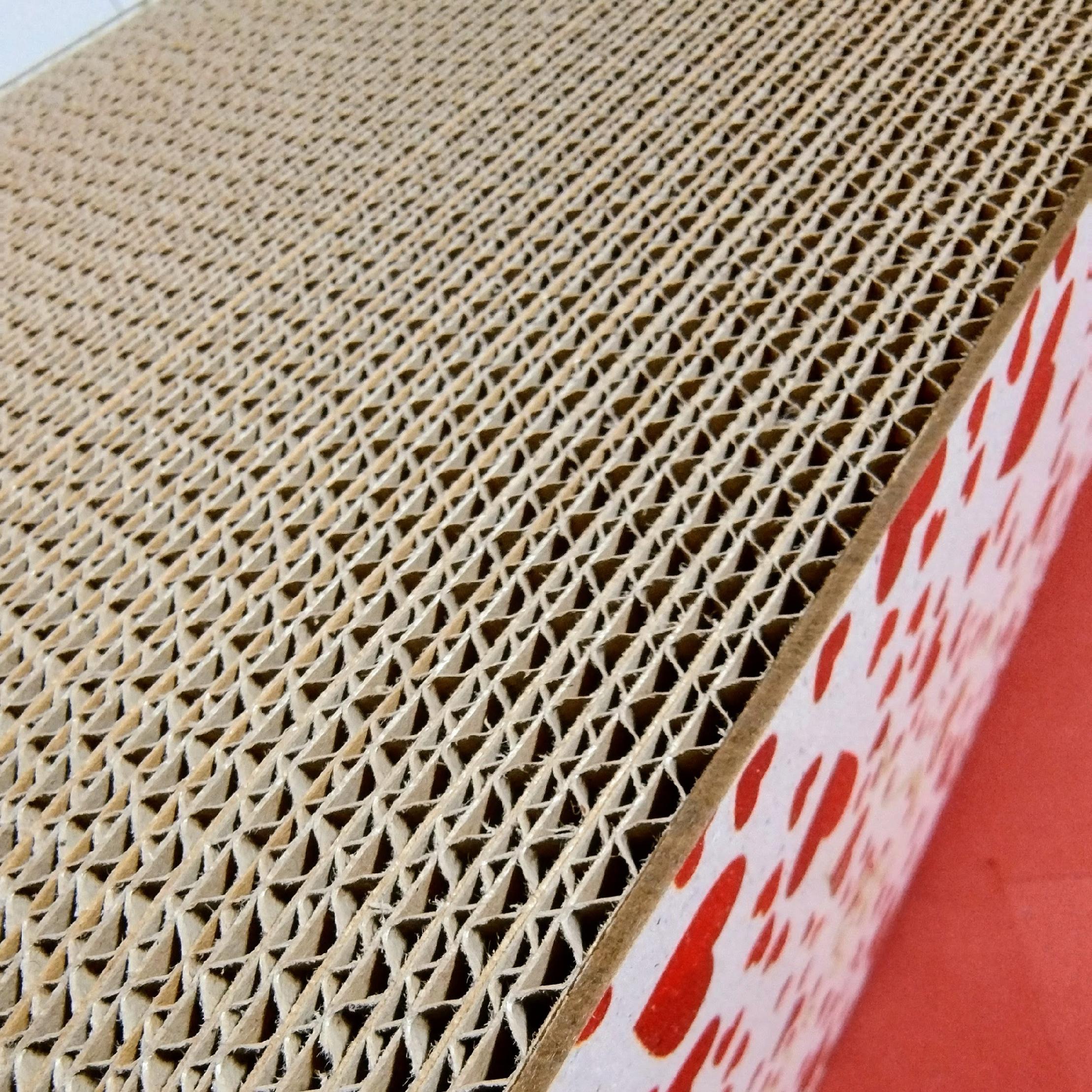 Drapak dla kota MIMI | biały w serca | 70x23x24 cm | MruuPruu