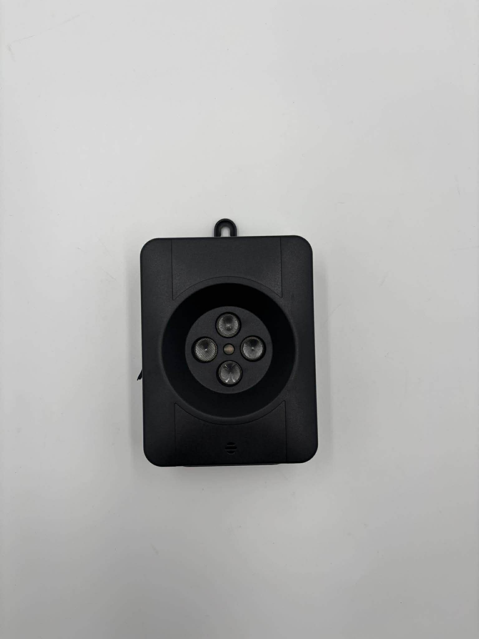 7f579a9019a84e1be9651a72c2e10400.jpg