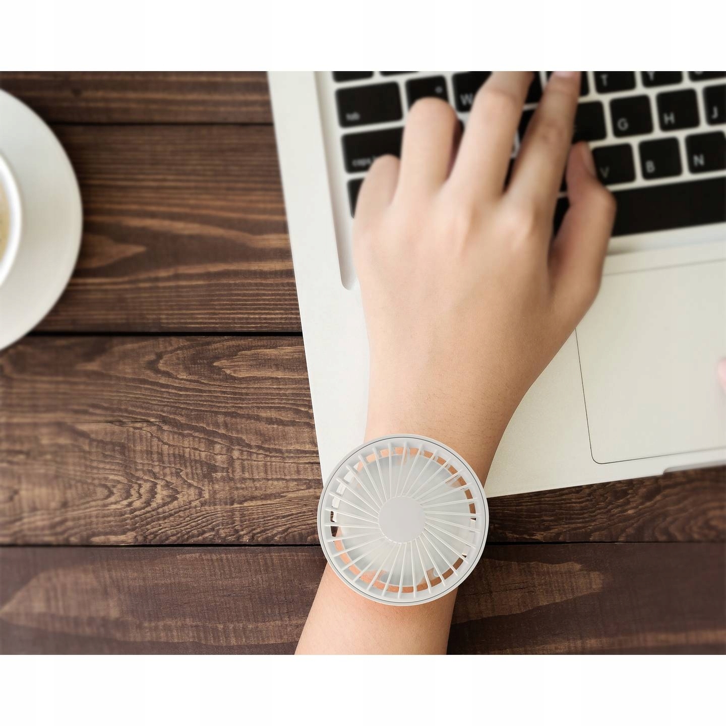 Wentylator ręczny akumulatorowy na nadgarstek