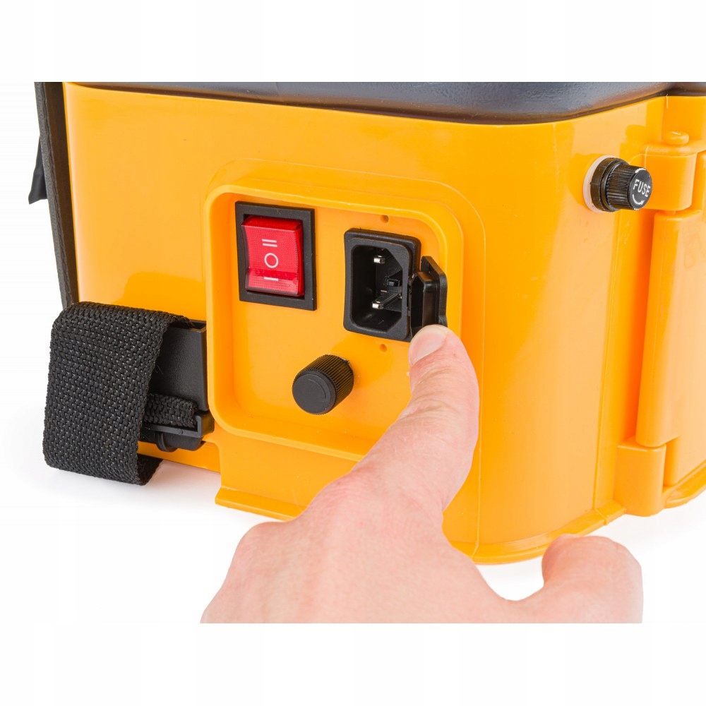 Opryskiwacz akumulatorowy 20L 4,5bar lanca do opryskiwania roślin i krzewów