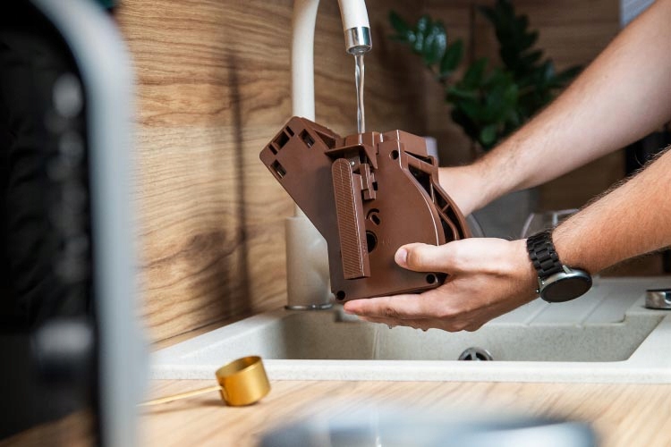 Automatyczny EKSPRES do kawy z MŁYNKIEM i spieniaczem do mleka 19 bar Teesa