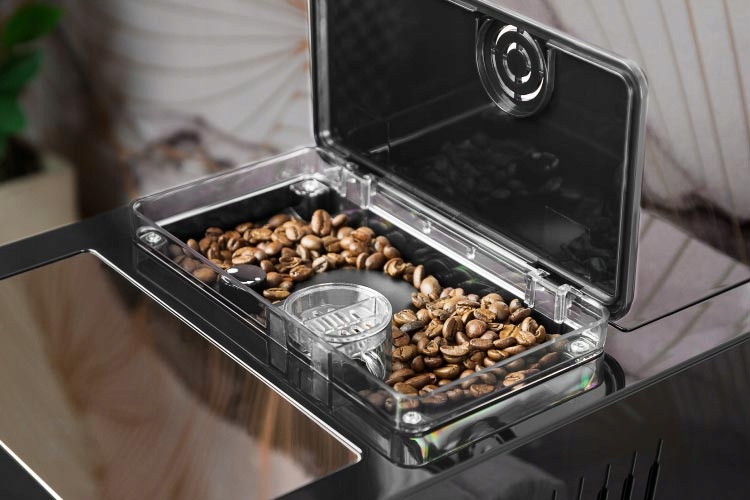 Automatyczny EKSPRES do kawy z MŁYNKIEM i spieniaczem do mleka 19 bar Teesa