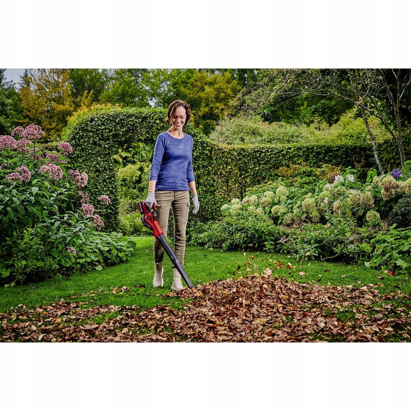 Dmuchawa do liści AKUMULATOROWA 18 V 2 Ah bezprzewodowa 250 km/h ładowarka