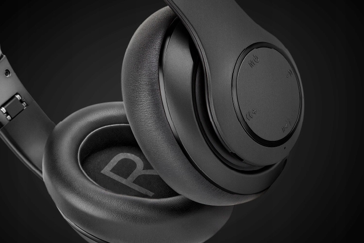 Białe słuchawki BEZPRZEWODOWE Bluetooth mikrofon