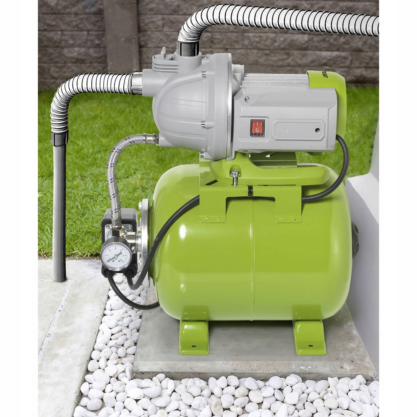 Pompa do wody 600 W ZBIORNIK CIŚNIENIOWY 19L 3.6 BAR MANOMETR 4600 l/h 230V