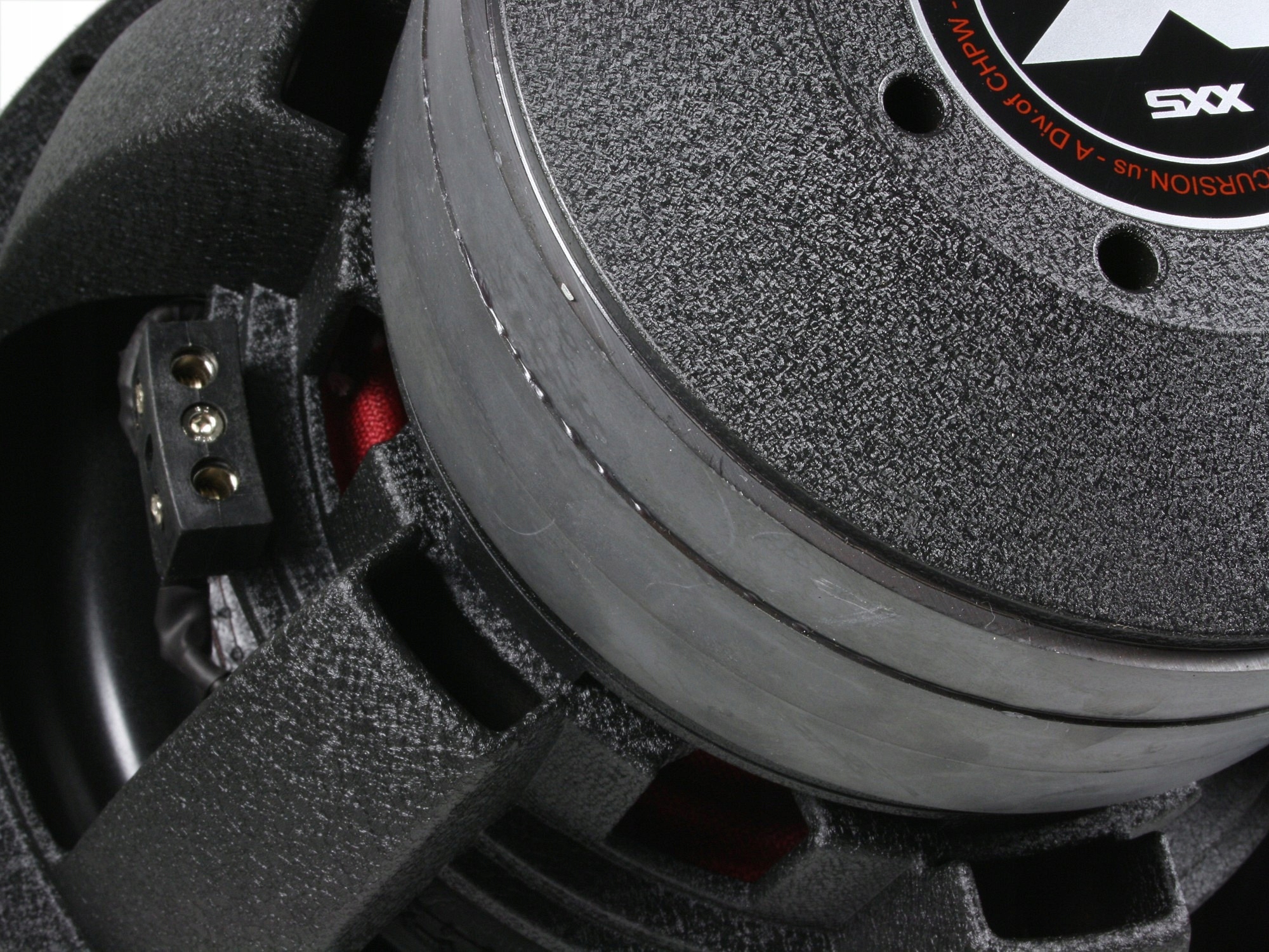 Głośnik Subwoofer Excursion 15'' 38cm 4500W