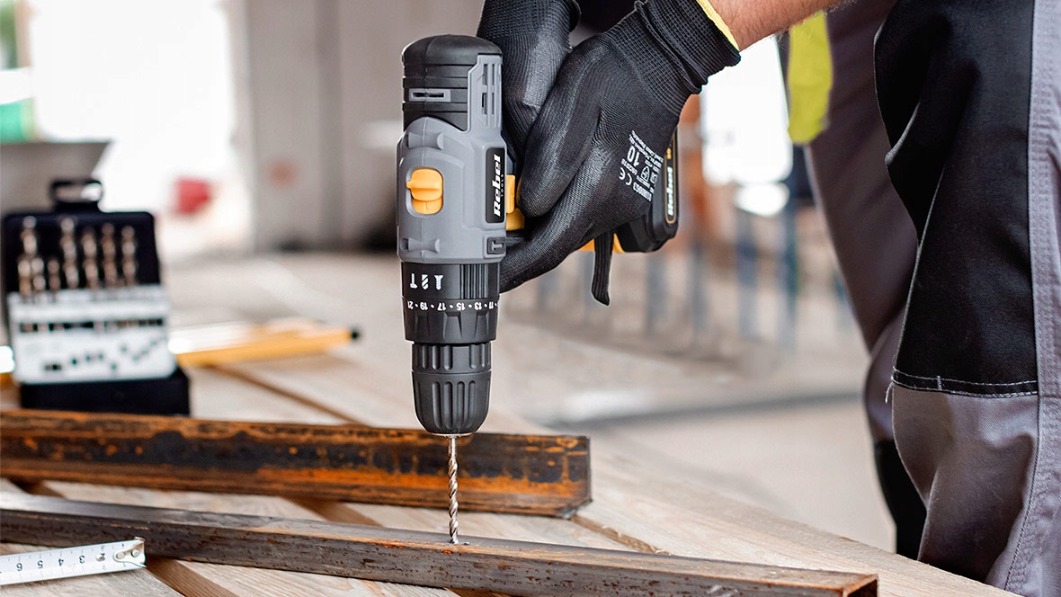 Wkrętarka akumulatorowa wiertarka UDAROWA 20V 2A