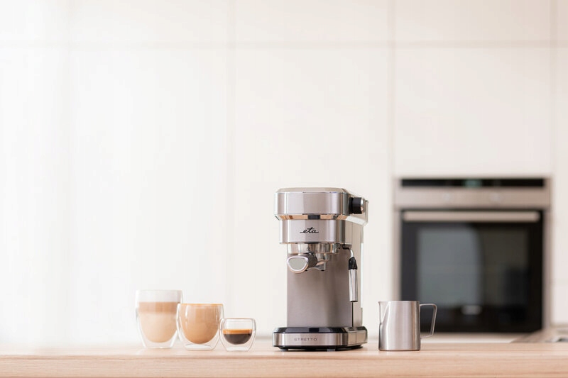 Ekspres Ciśnieniowy do Kawy Eta Stretto InoX 1350W