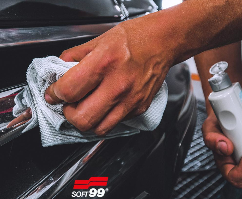 Soft99 Chrome Cleaner 125ml + 1 Mikrofibra
