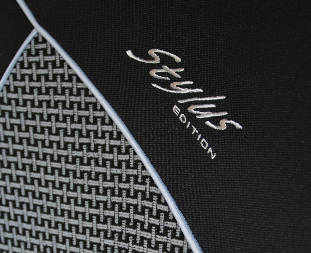 Koszulki uniwersalne pokrowce Stylus P2 do Opel Corsa A B C D E 1982-