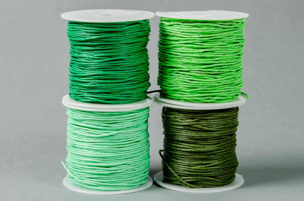 SZNUREK bawełniany woskowany 1mm zielony pastelowy 20-30m