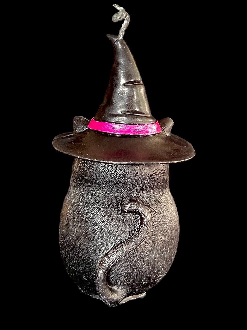 ŚWIECA Z WOSKU PSZCZELEGO KOT Z MIOTŁĄ 1 SZT