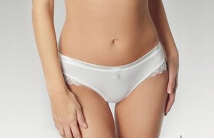 Majtki figi Sassa mode z koronką style 49031 ecru 46 3XL