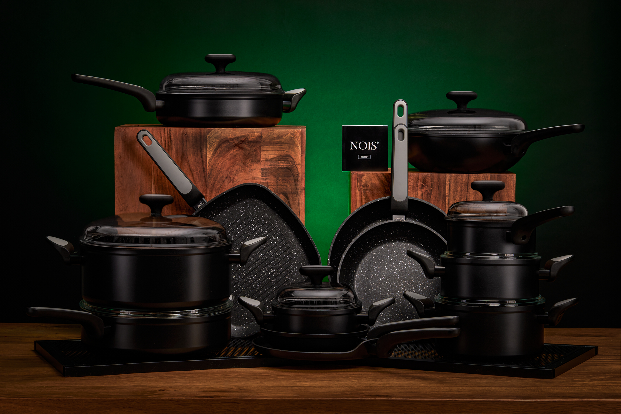 Garnek tradycyjny NOIS Silver Salto 7 l