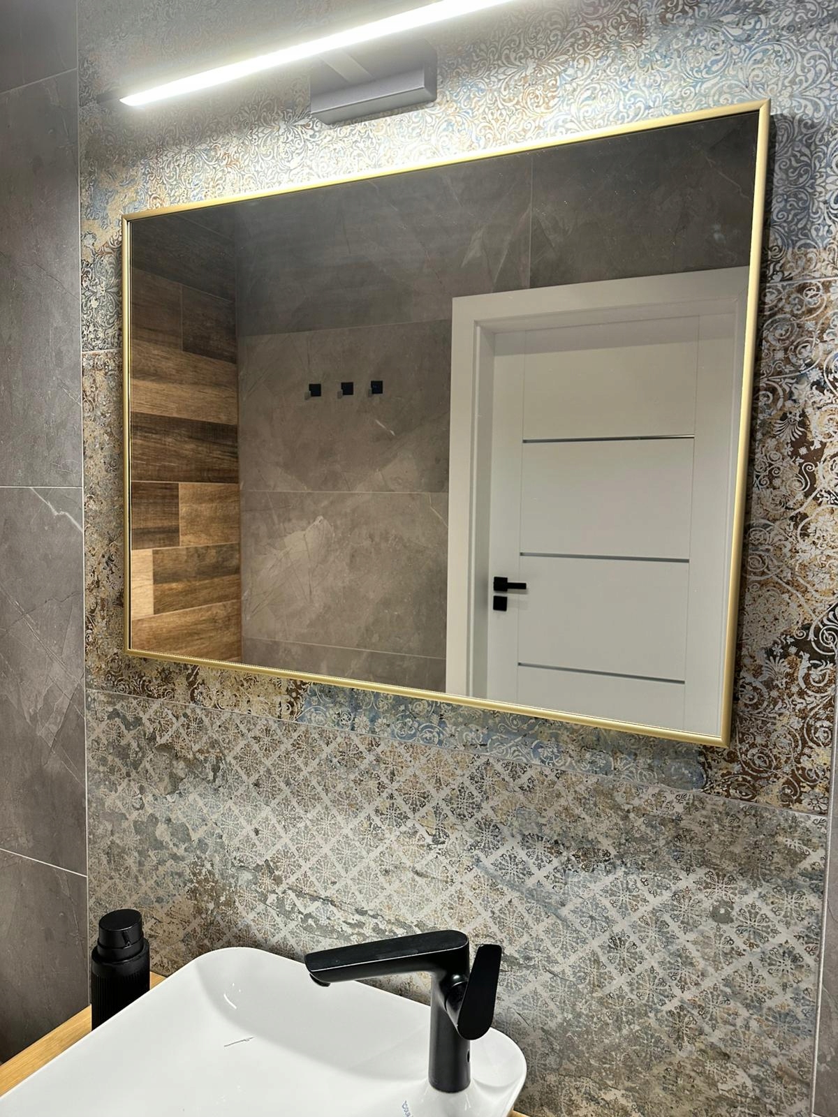 2d2b9cc0352bdd40c3200c36d0c52342.jpg