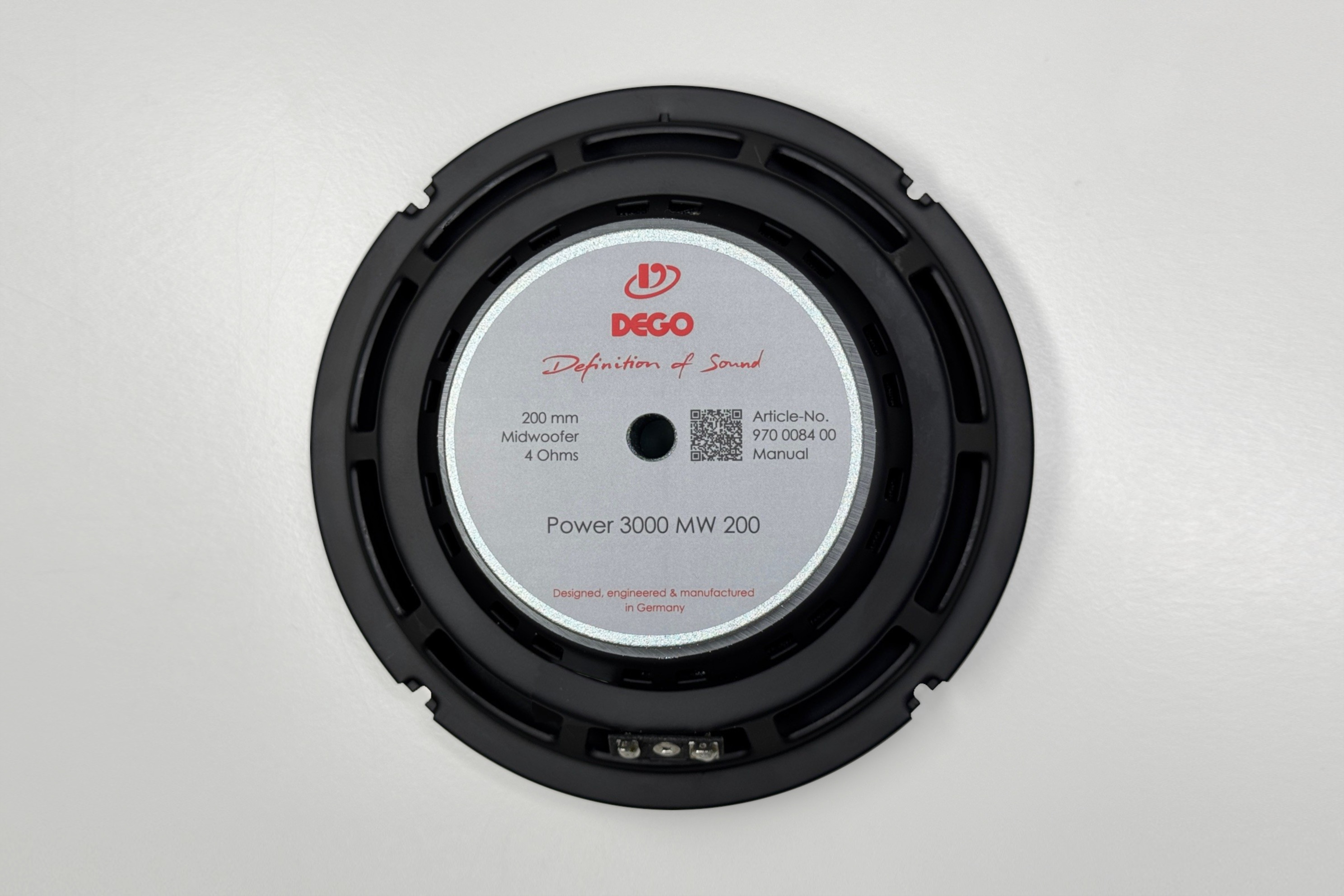 Dego Power 3000 MW 200 tył głośnika i oznaczenia 4 Ohms