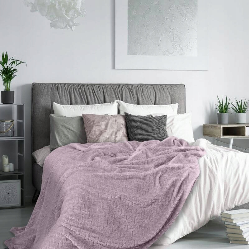 Koc narzuta CINDY 150x200 pudrowy