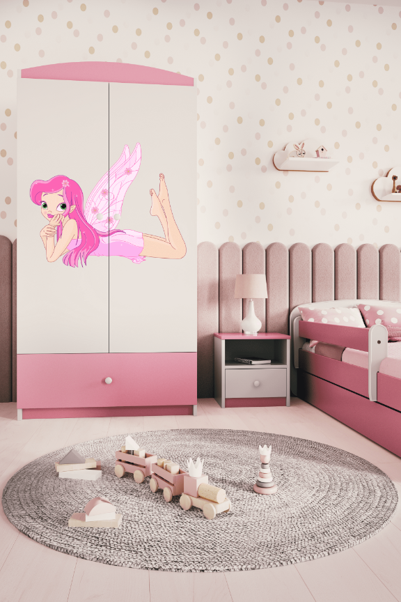 Armoire enfant rose clair