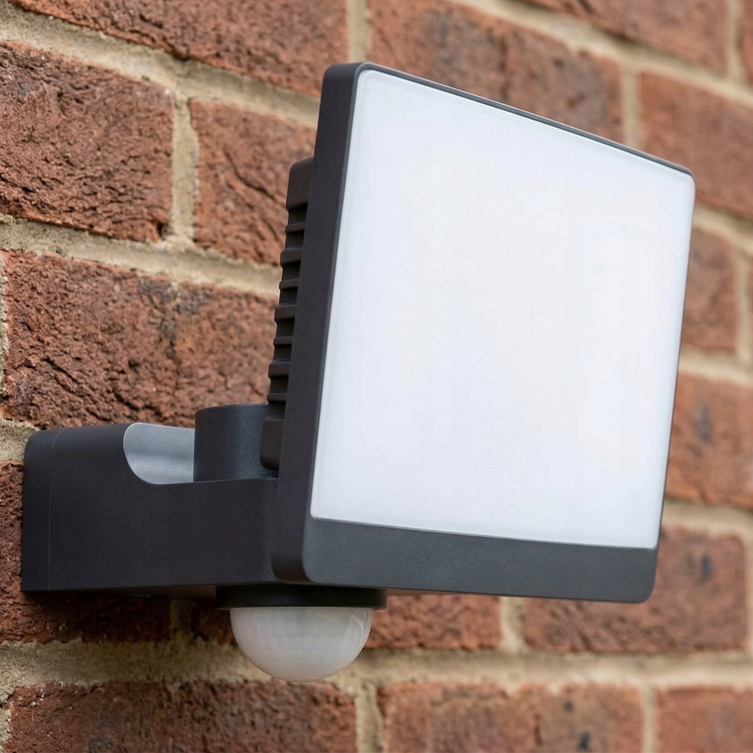 Zastosowanie naświetlacza LED z czujnikiem ruchu