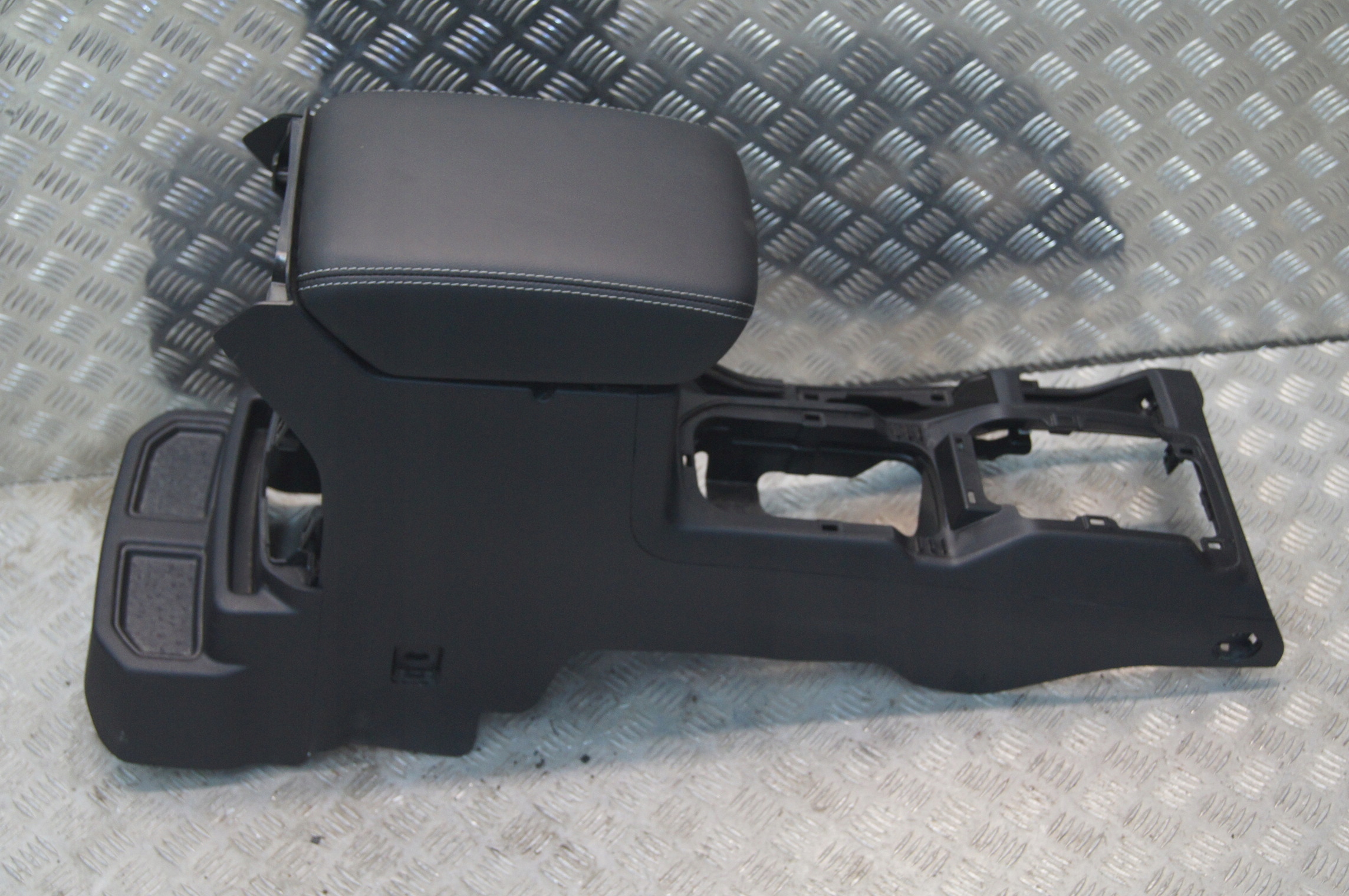 JEEP WRANGLER JL ARMREST OE Original Used Part