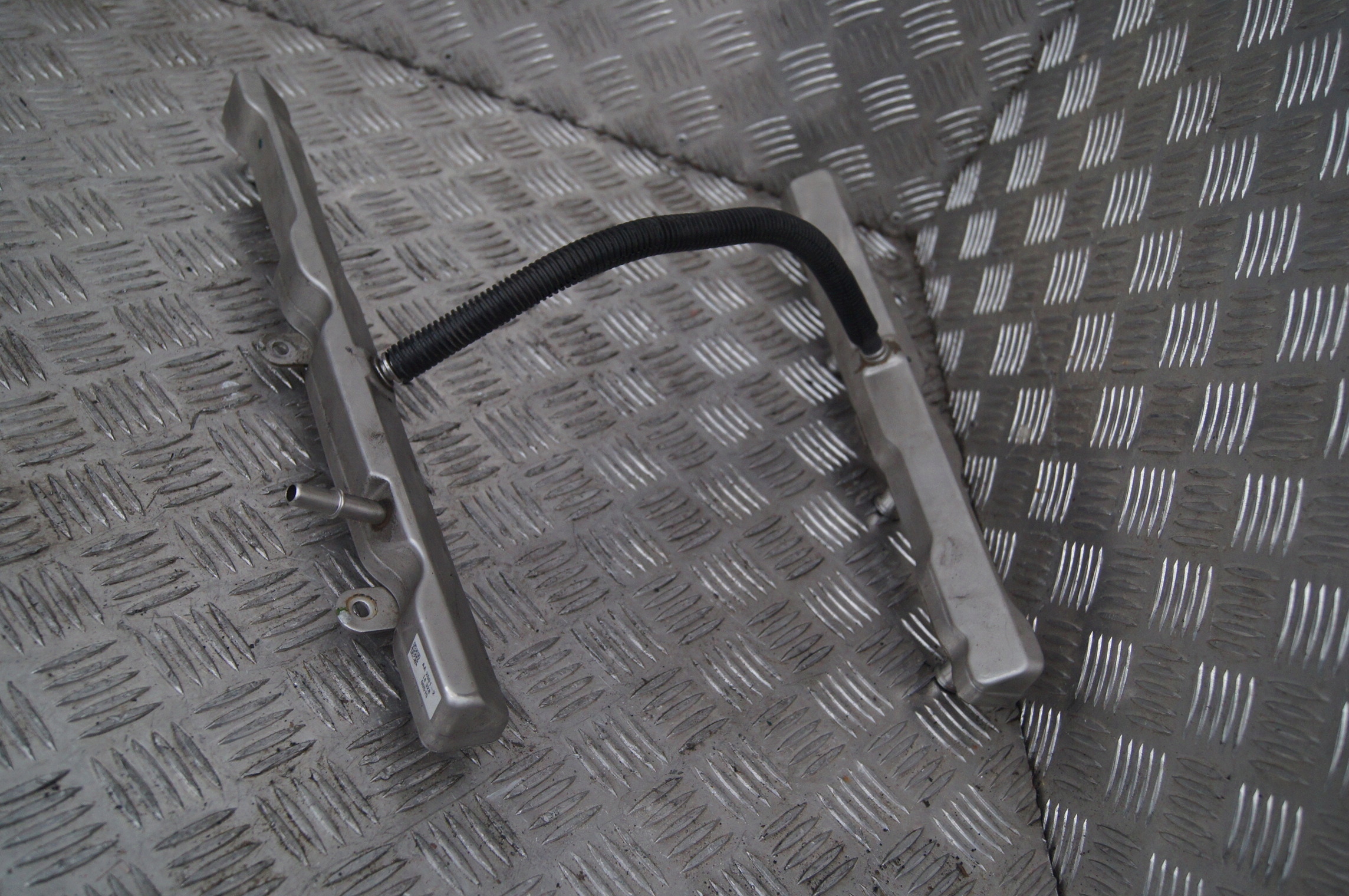 DODGE RAM 5.7 2015 INJECTION BAR 53013888AD OE Original Used Part