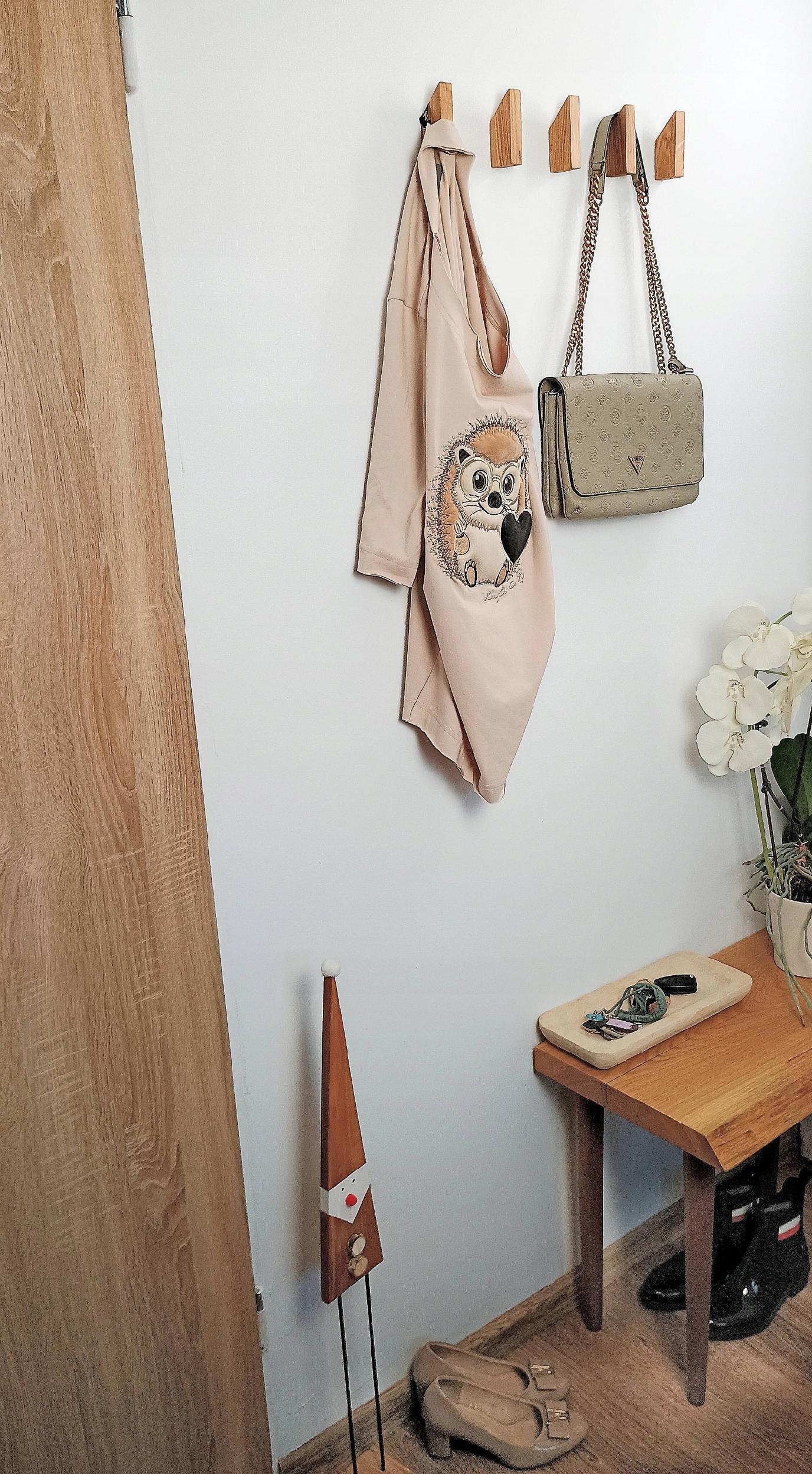 Wieszak Scienny Pojedynczy Drewniany do Pokoju Przedpokoju Kurtki Rustykaln