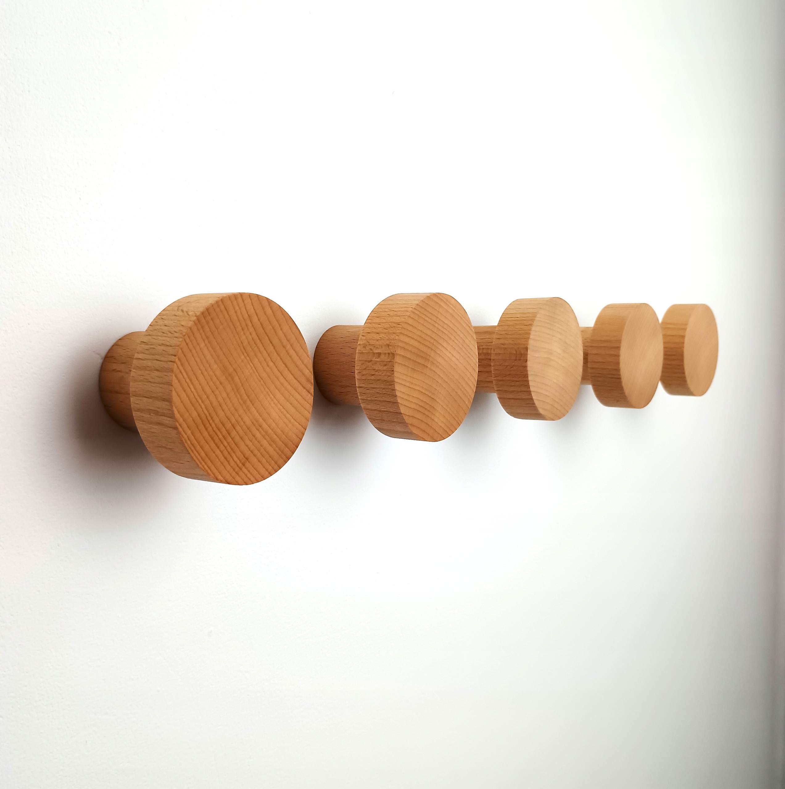 Drewniany Wieszak na Ścianę 5,5 cm Ubrania Ręczniki do Przedpokoju Hol 60mm