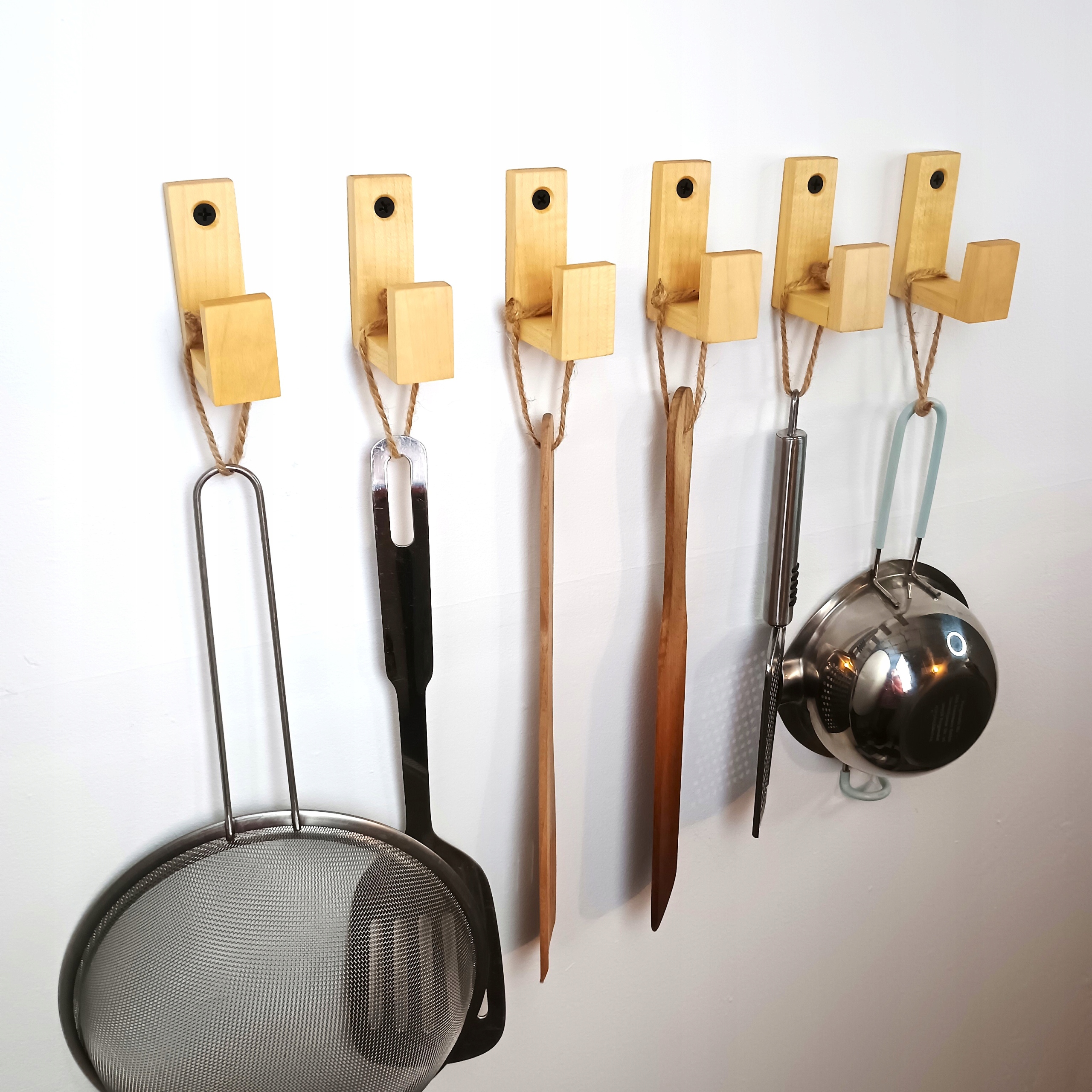 Wieszaki Dziecięce drewniane Haczyk na Kubki ubrania pojedynczy na ścianę