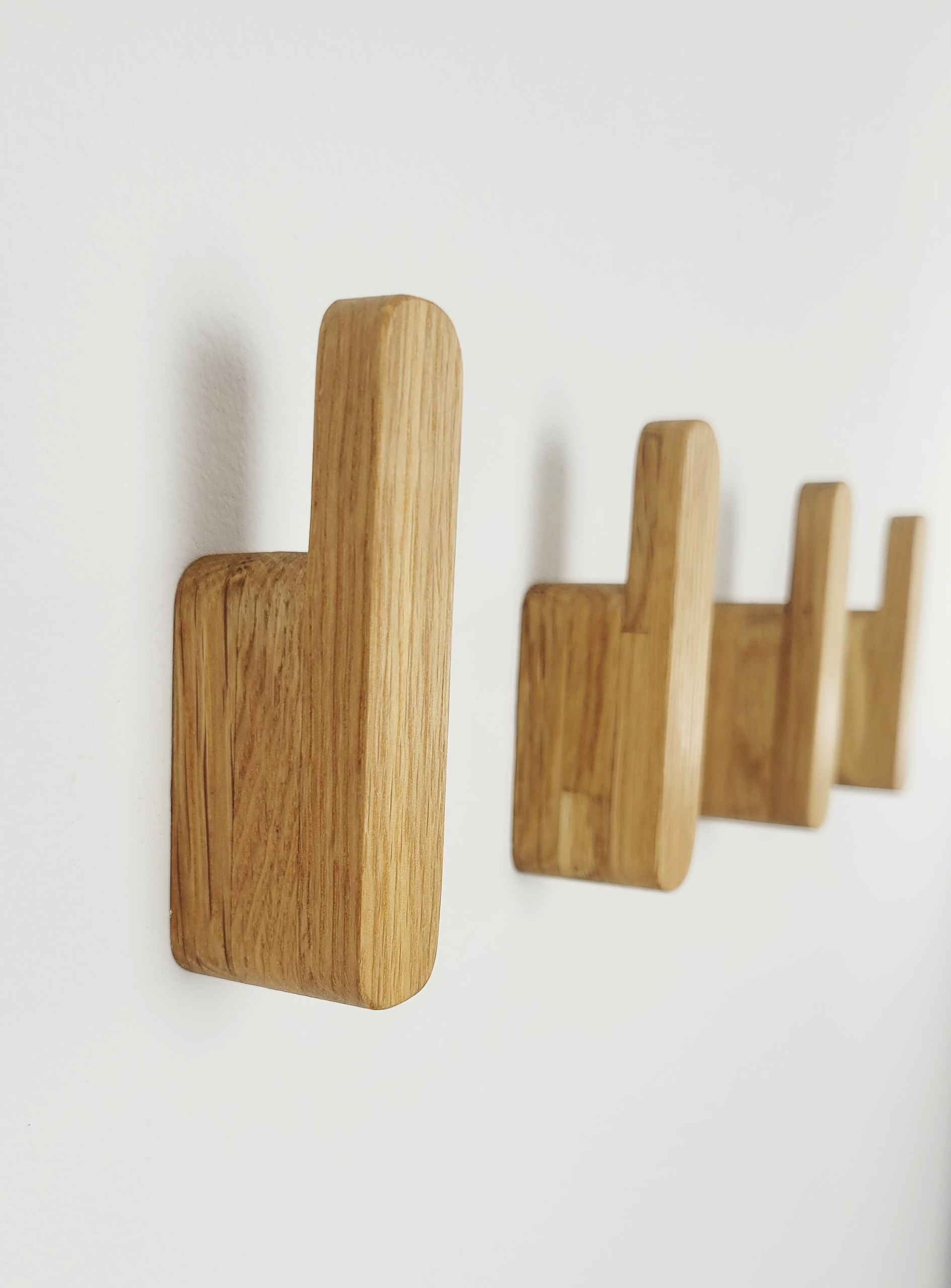 Drewniany Wieszak na Ubrania Ścienny Dębowy Haczyk Łazienkowy Przedpokoju