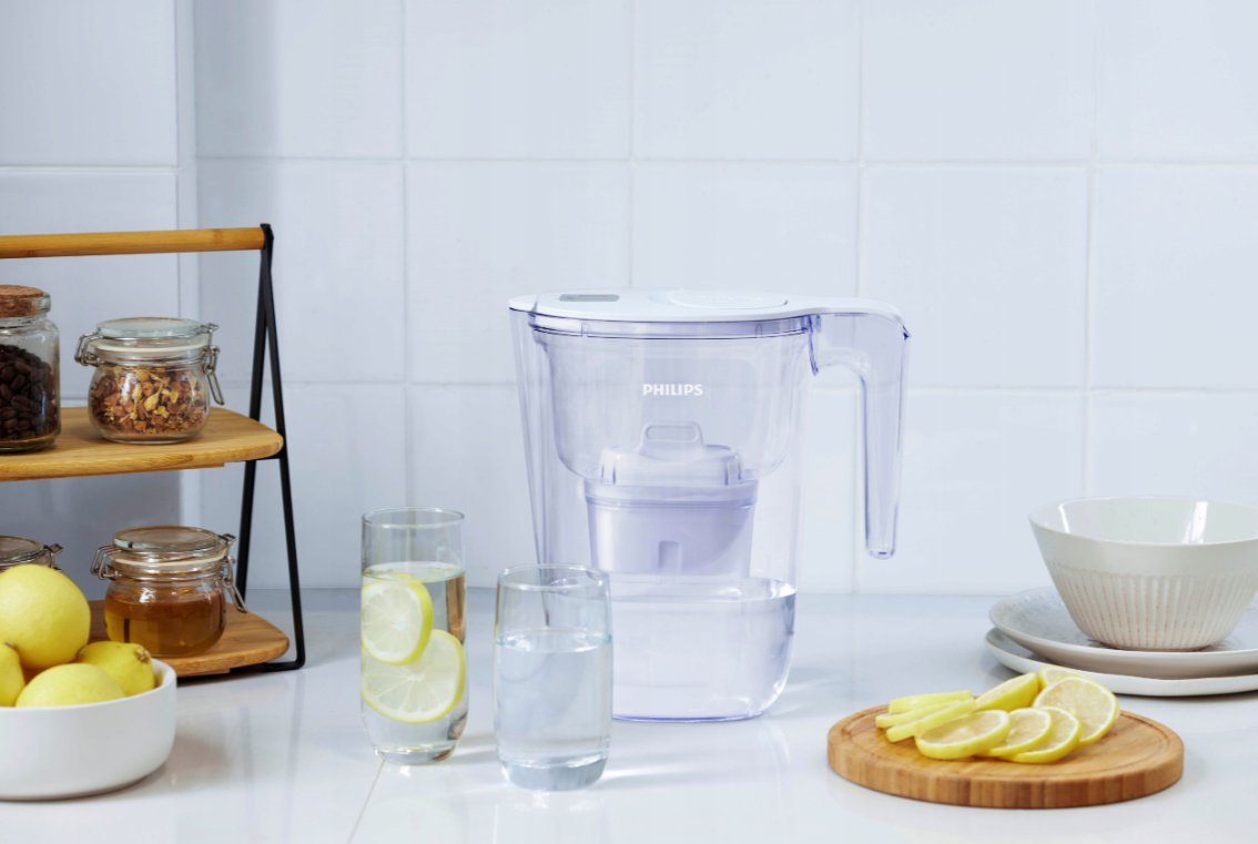 Carafe filtrante Philips, 2,6L, avec minuterie, blanche (AWP2933WHT)