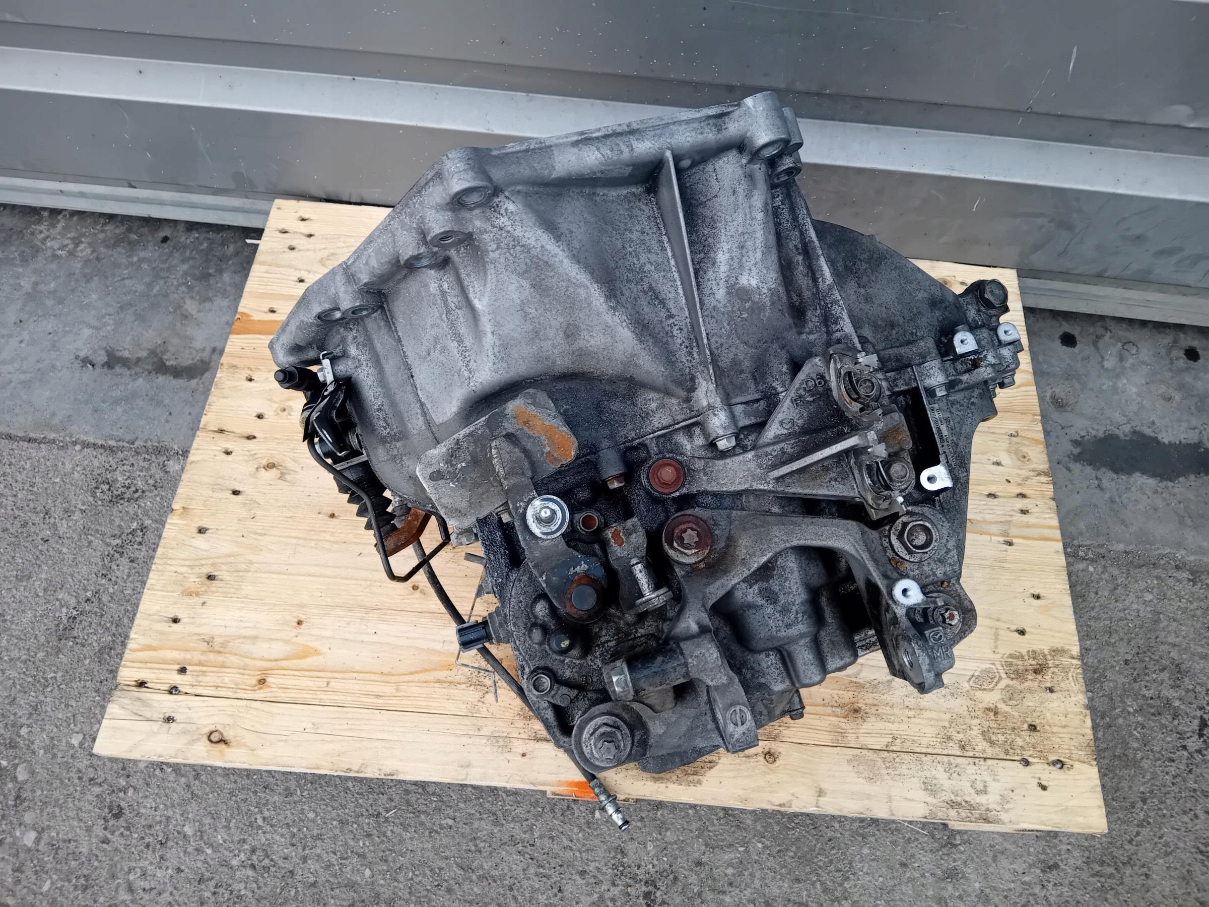 SKRZYNIA BIEGÓW MANUALNA MAZDA CX-5 2.2 D D6010 -  zdjęcie 3