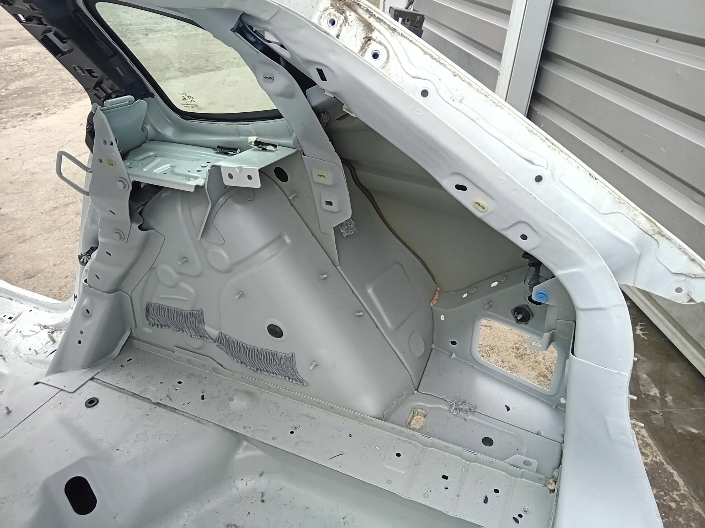 ĆWIARTKA BŁOTNIK PRAWY TYŁ PEUGEOT 508 II KOMBI -  zdjęcie 3