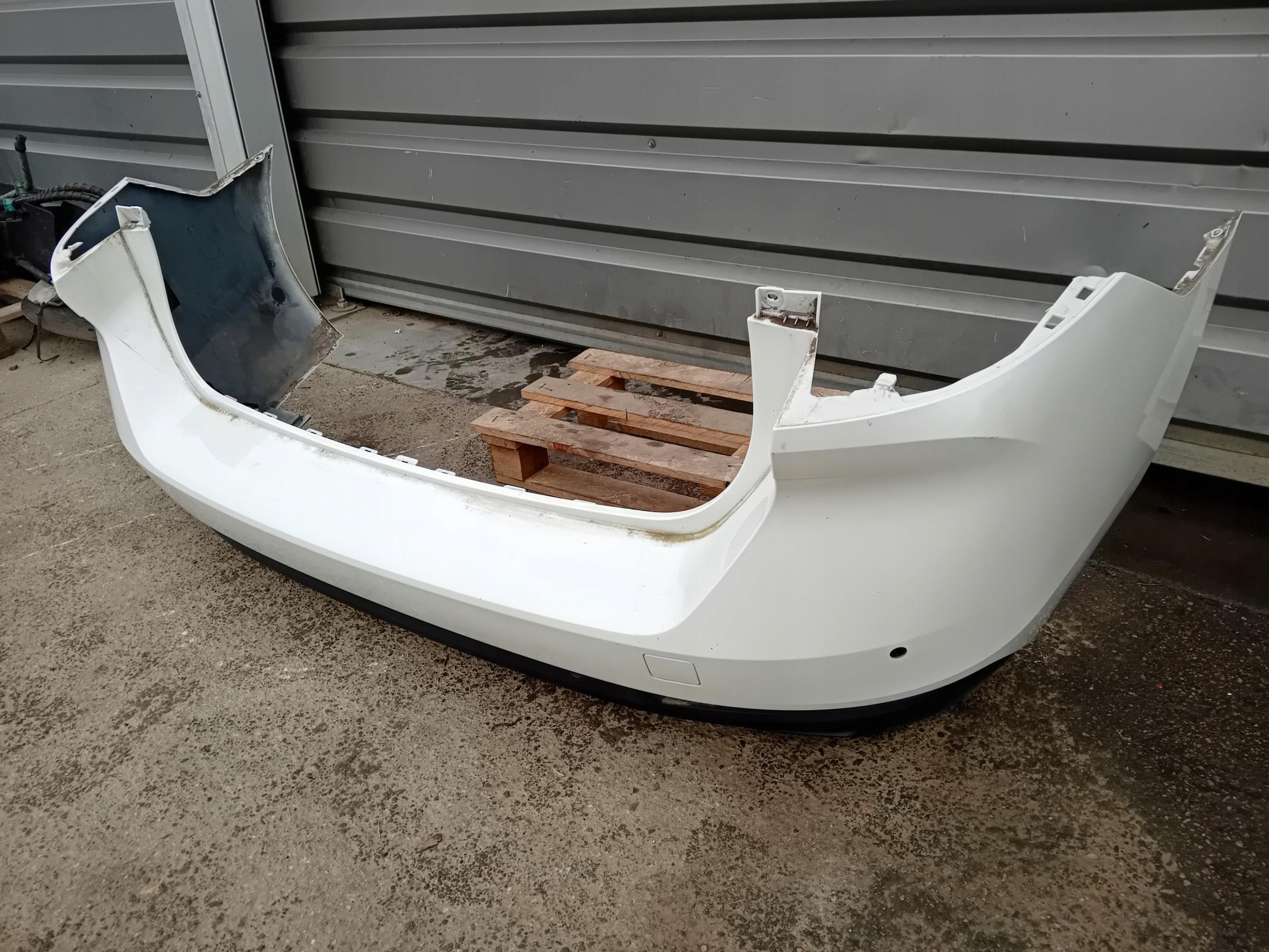 ZDERZAK TYLNY PEUGEOT 508 II KOMBI KWE -  zdjęcie 2
