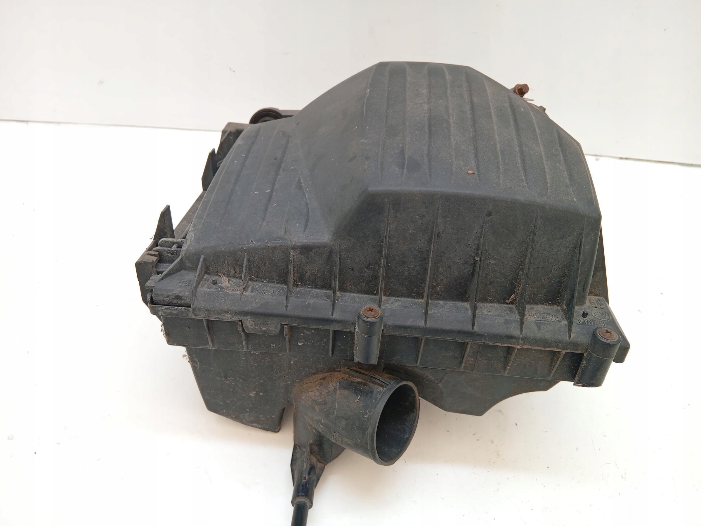 OBUDOWA FILTRA POWIETRZA OPEL CORSA C 1.0 -  zdjęcie 3