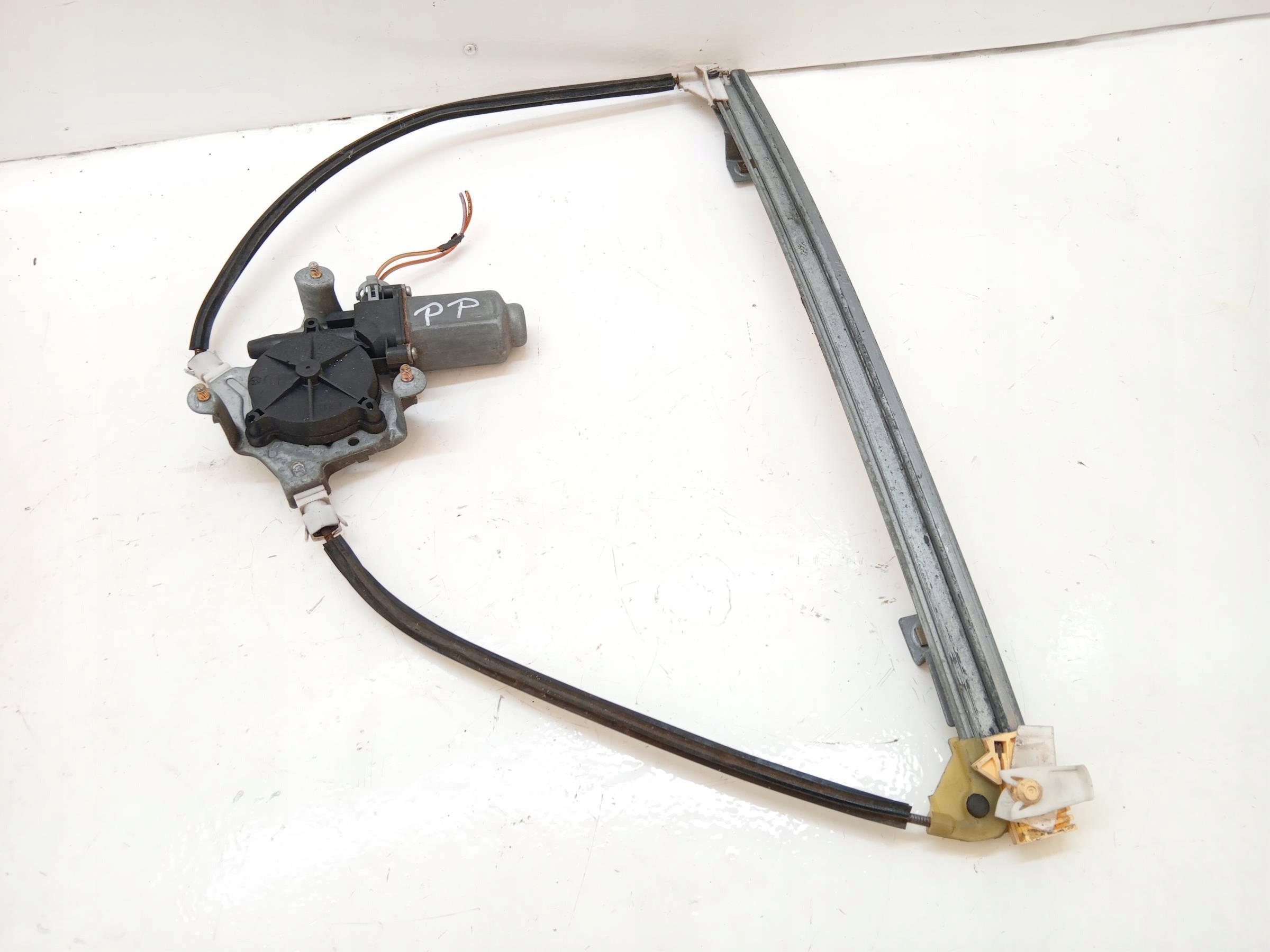 MECHANIZM SZYBY PRAWY PRZÓD RENAULT CLIO II 3D -  zdjęcie 1