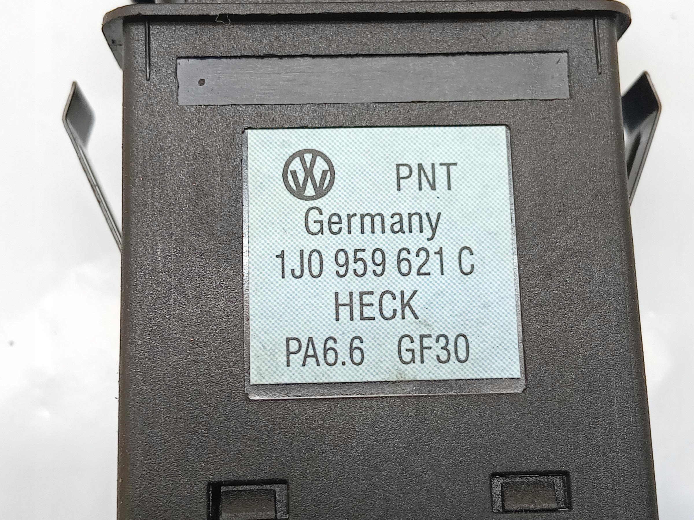 PRZEŁĄCZNIK OGRZEWANIA SZYB VW GOLF IV -  zdjęcie 4