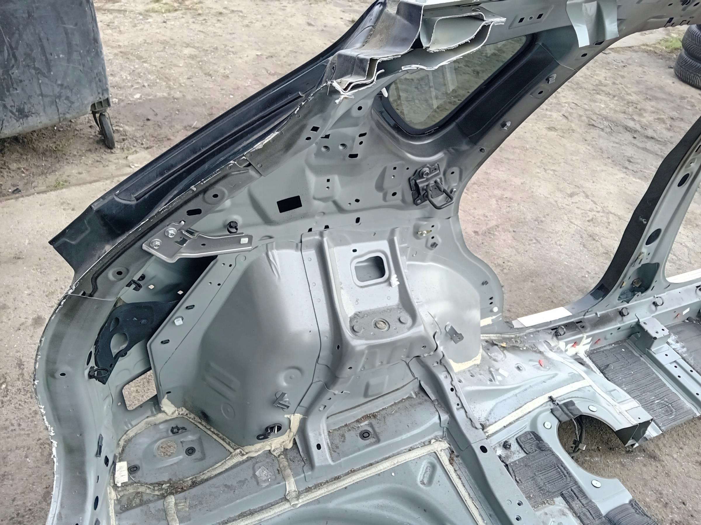 ĆWIARTKA BŁOTNIK LEWY TYŁ MAZDA CX-5 I -  zdjęcie 3