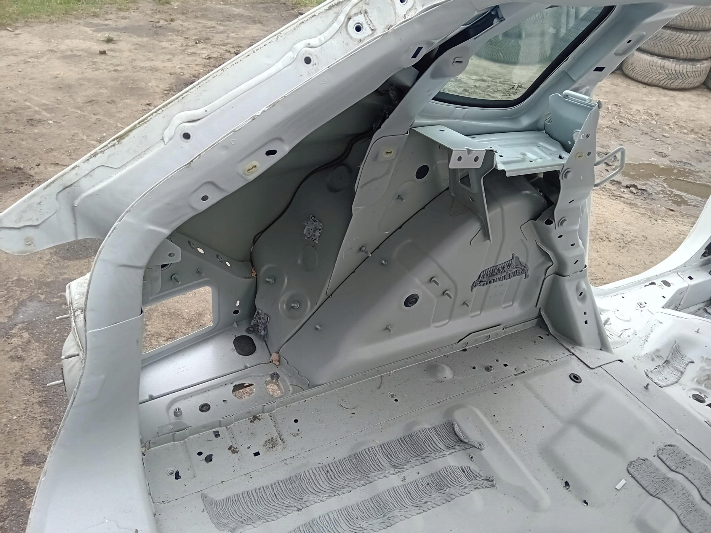 ĆWIARTKA BŁOTNIK LEWY TYŁ PEUGEOT 508 II KOMBI -  zdjęcie 3