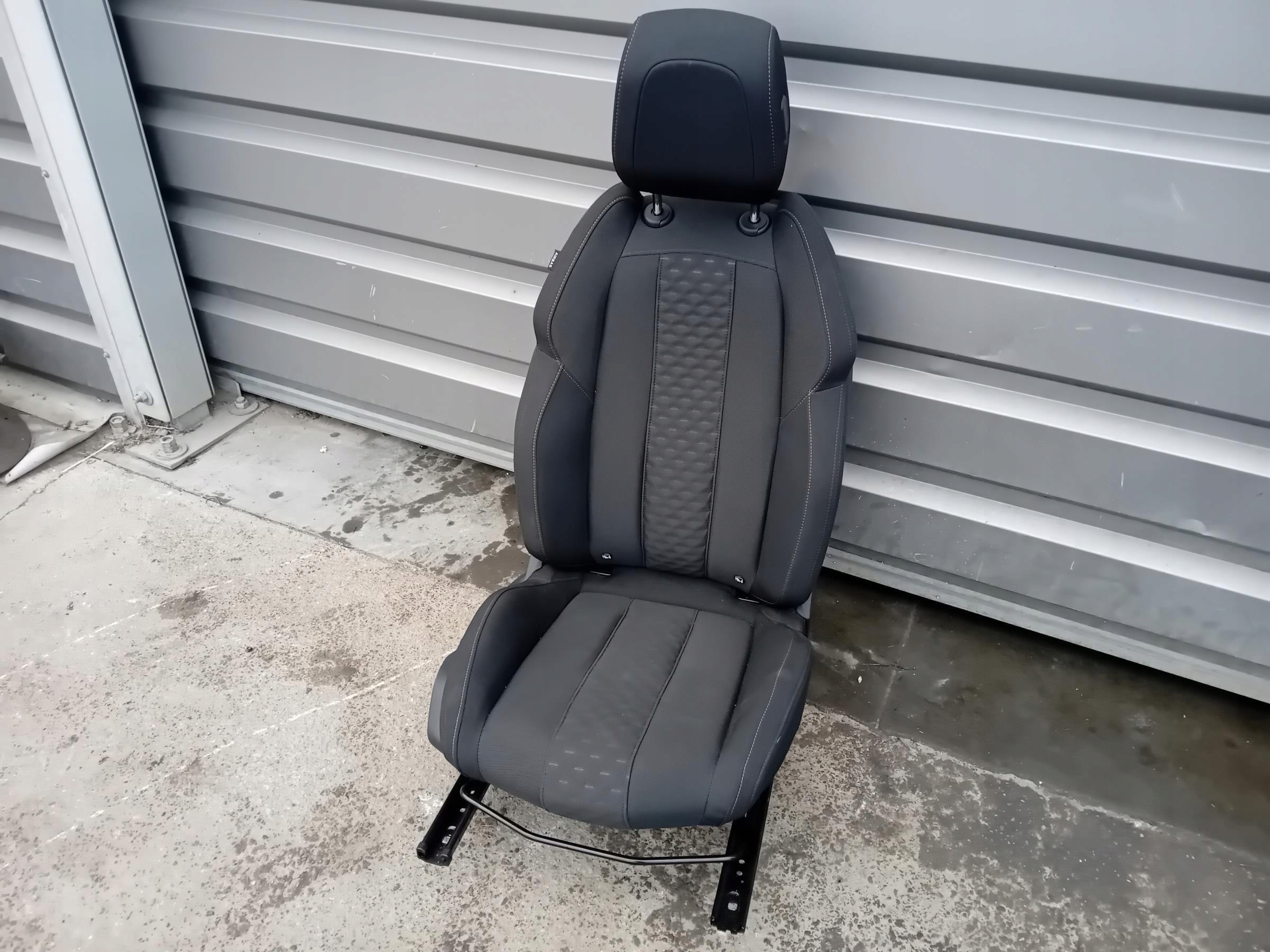 FOTEL PASAŻERA PRAWY PRZÓD PEUGEOT 508 II -  zdjęcie 1