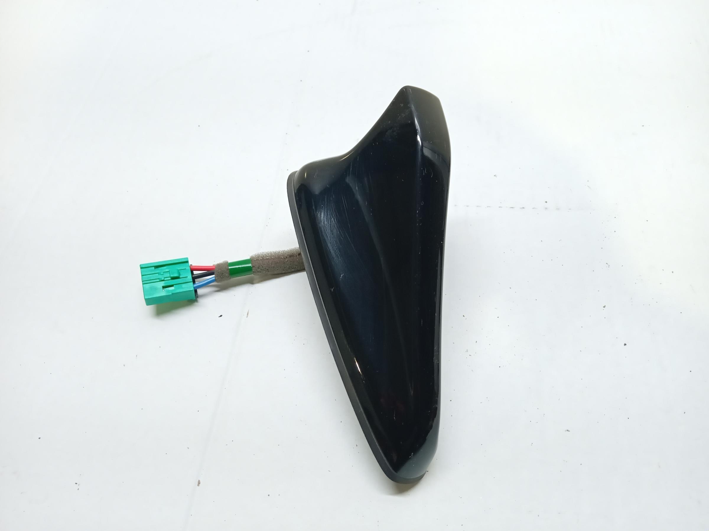 ANTENA KIA STONIC -  zdjęcie 2