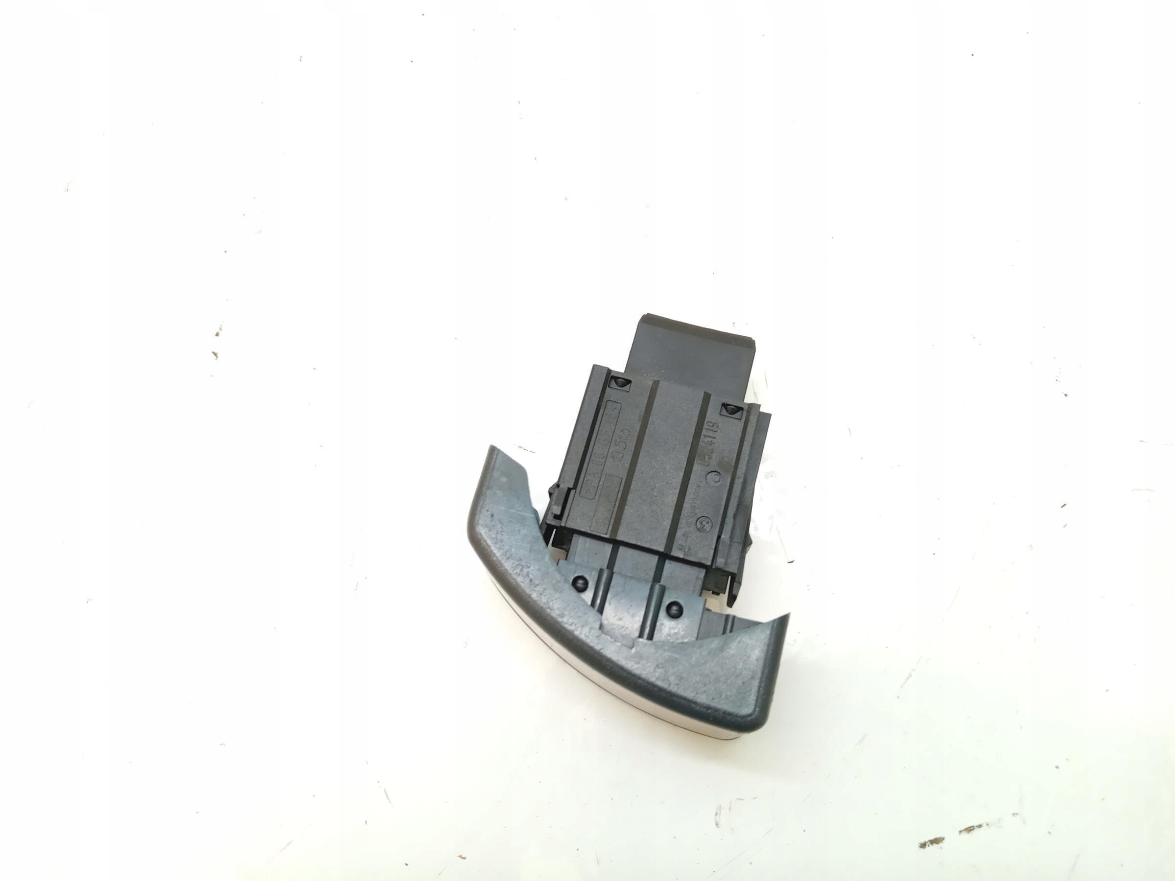PRZEŁĄCZNIK AWARYJNYCH OPEL CORSA C -  zdjęcie 3